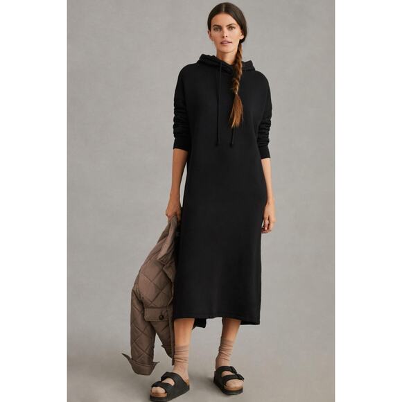 Velvet by Graham & Spencer Dresses & Skirts - Velvet by Graham & Spencer Sweatshirt Midi Dress